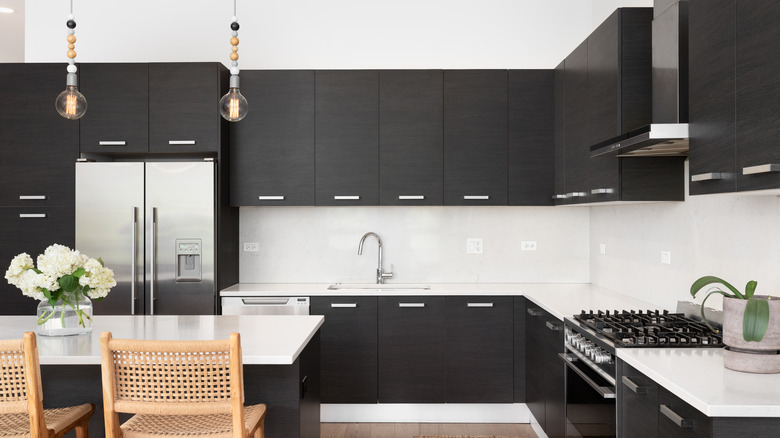 a black and white kitchen