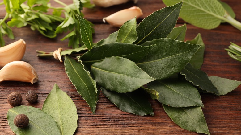 Bay leaves on table