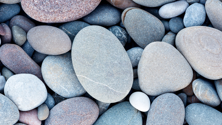 Pile of smooth river rocks