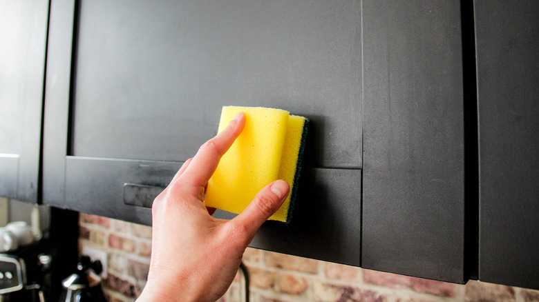 degreasing cabinets