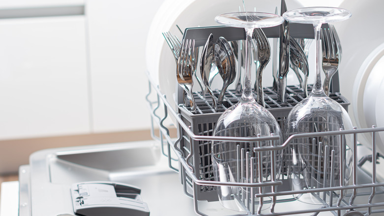 wine glasses in dishwasher