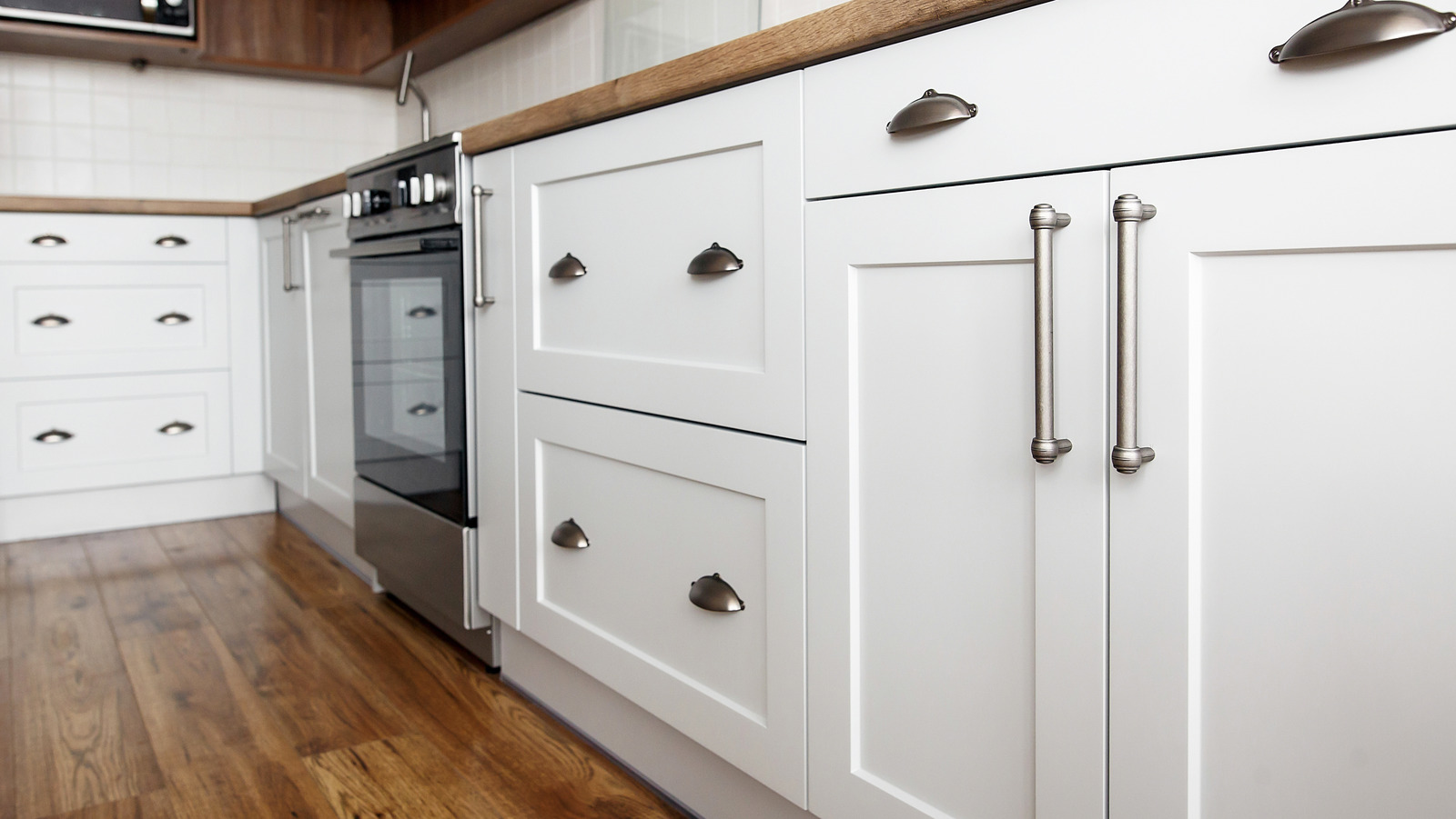 Ditch Expensive Kitchen Cabinets And Use These Affordable Storage ...