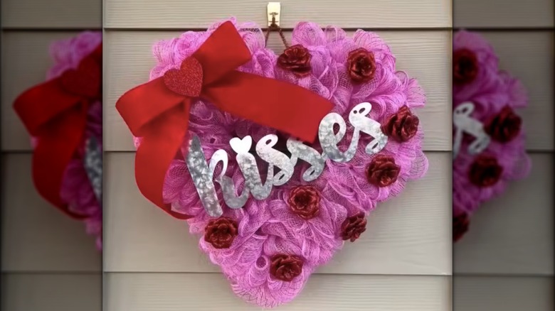 heart wreath with bow and flowers