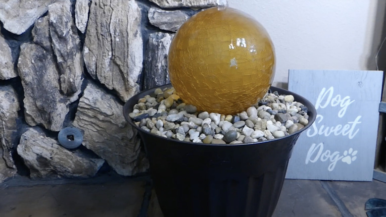 DIY ball fountain with stones