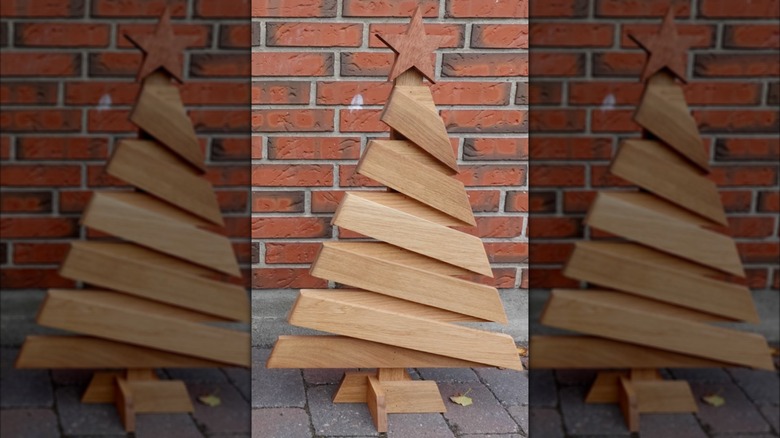 DIY spiral wood Christmas tree.