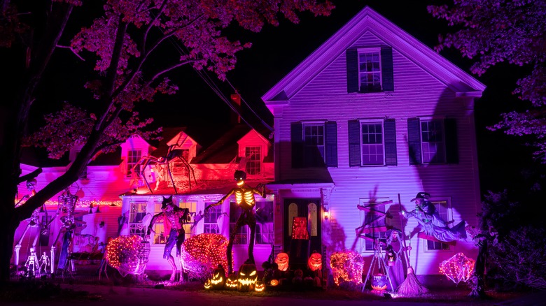 spooky house at Halloween