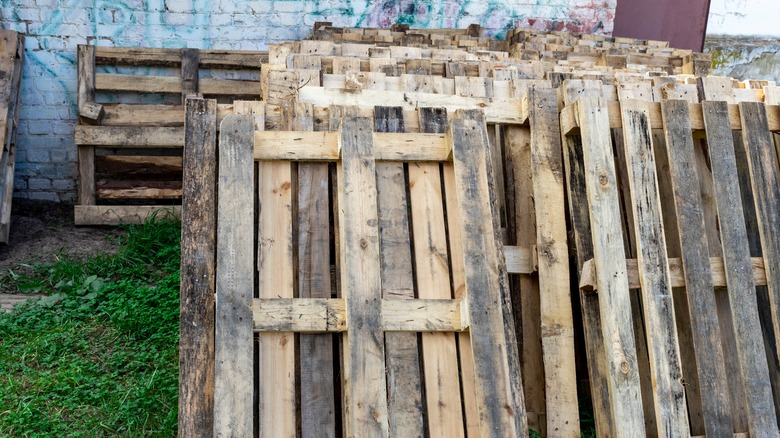 wooden pallet pile