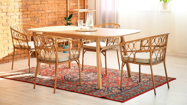 Dining room with carpet