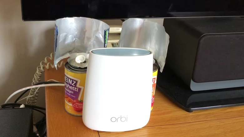 Aluminum can wifi router