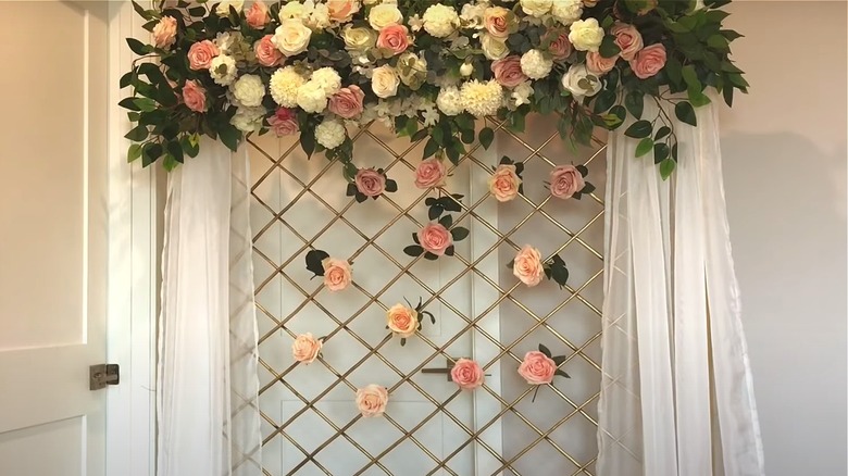 lattice floral centerpiece with curtains