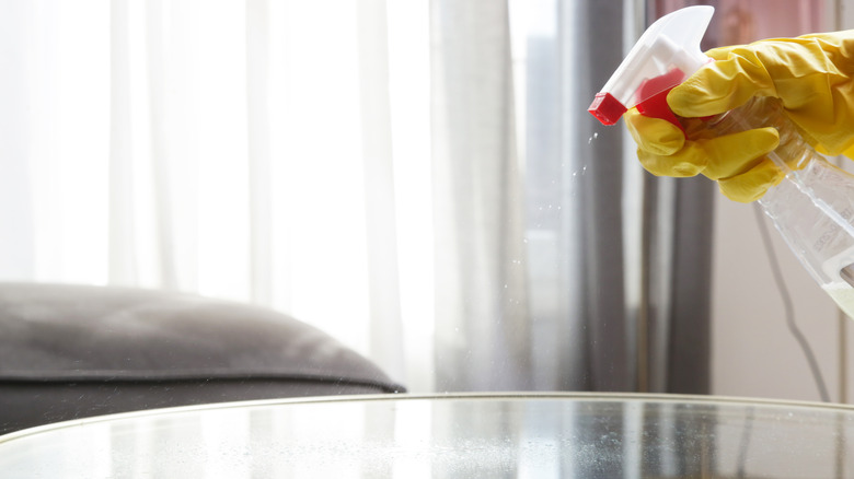 Cleaning glass table