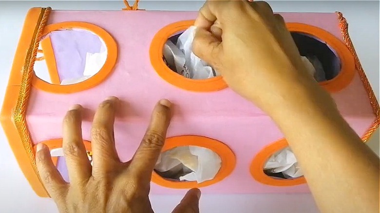 making plastic bag container