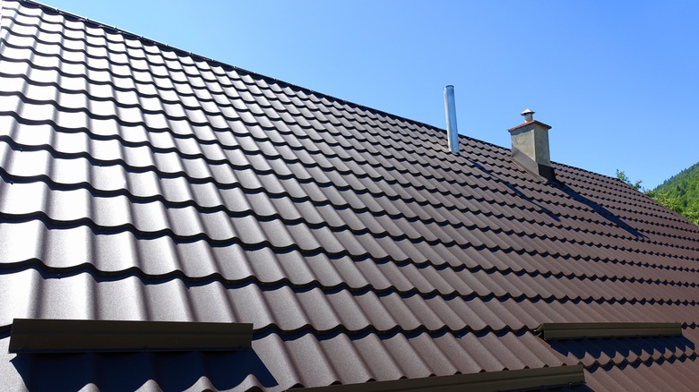 metal roof on modern home