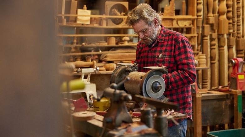 Eric Hollenbeck working in Blue Ox Millworks