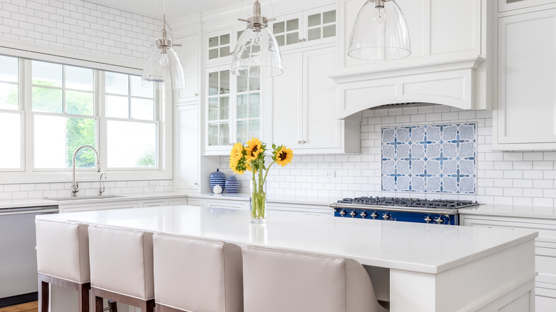 Mixed tile backsplash