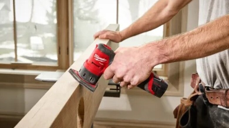 M12 FUEL™ Orbital Detail Sander