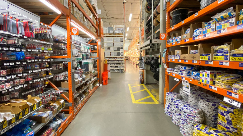 an aisle in home depot