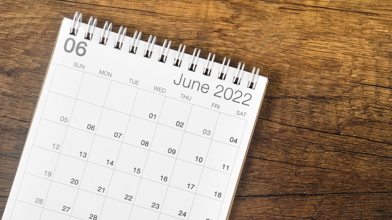 june 2022 calendar