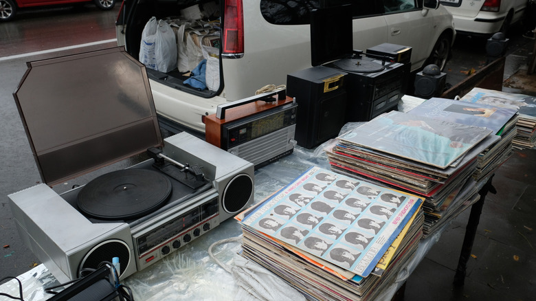 Electronics selling at flea market