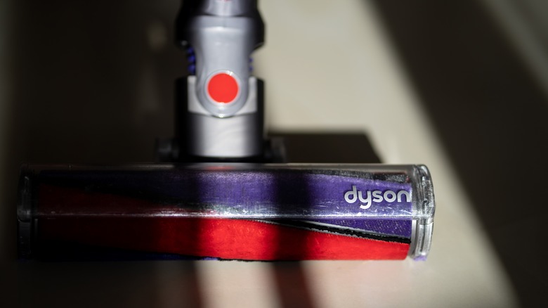 dyson in intense sunlight