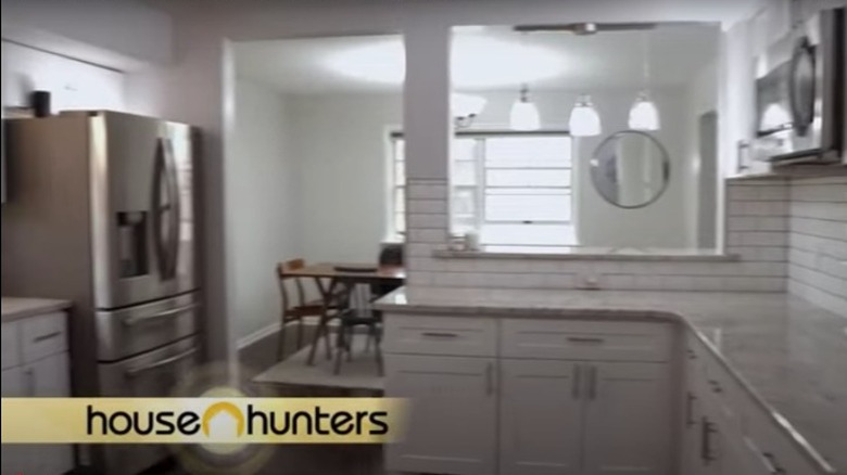 Closed floor plan on "House Hunters"