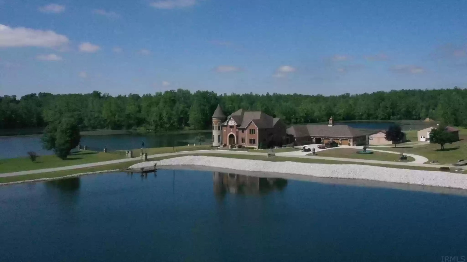 Feel Like Royalty In A Palatial 1.9 Million Estate On A Lake In Indiana