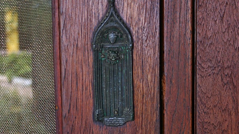 finger plate on wood door