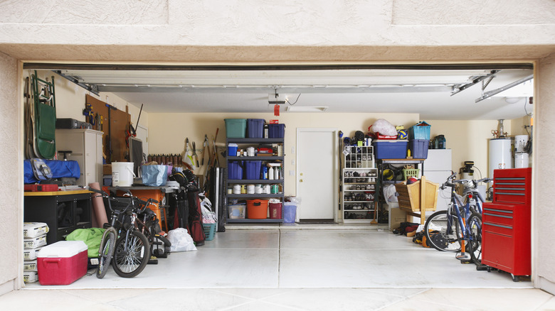 Garage with shelves and bicycles