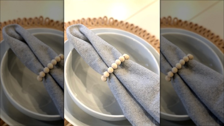 wooden bead napkin ring