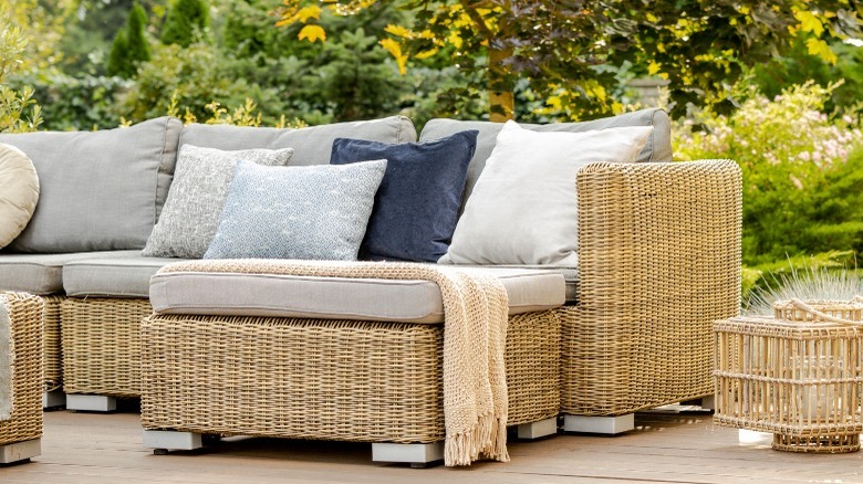 Wicker furniture with cushions