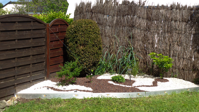 Small zen garden