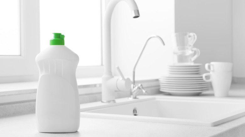 dish-washing liquid soap 