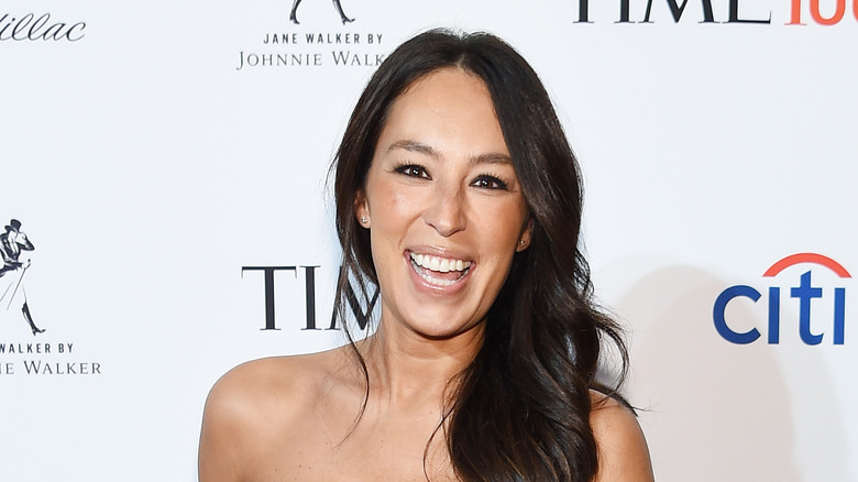 Joanna Gaines smiling at event