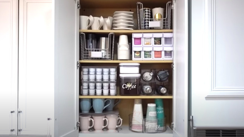 Organized kitchen cabinet