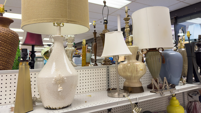 Different lamps in a thrift store