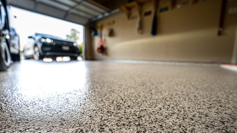 Epoxy garage floor