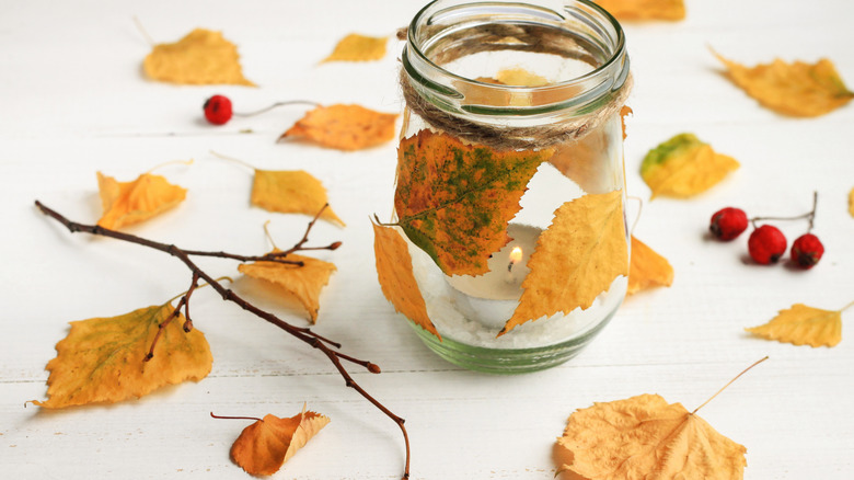 candle with leaves