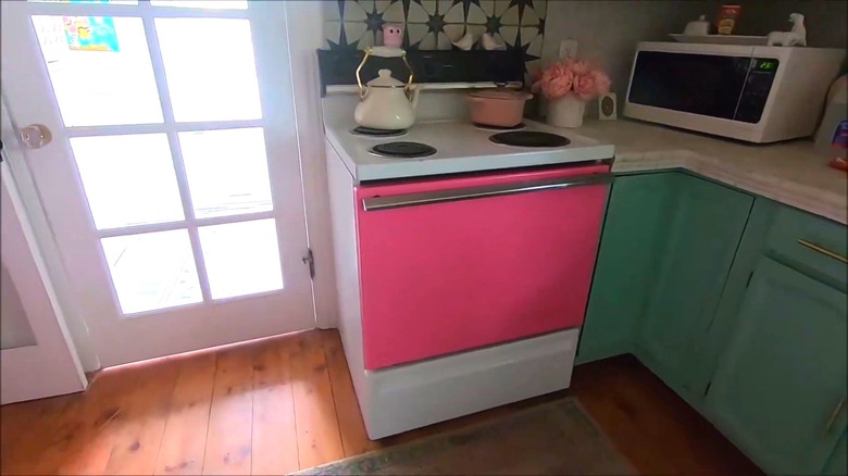 oven wrapped in pink vinyl