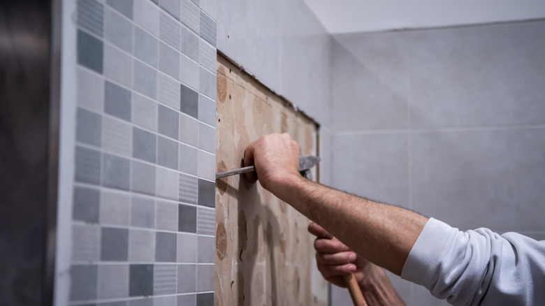 Removing existing bathroom tile