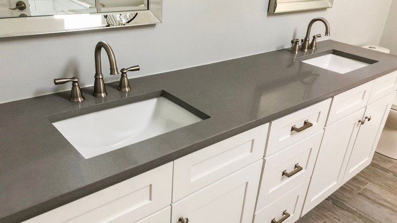 Bathroom sinks with limestone countertop