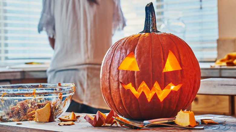 jack o lantern on table