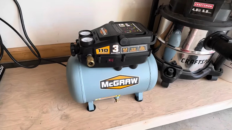 McGraw hot dog compressor