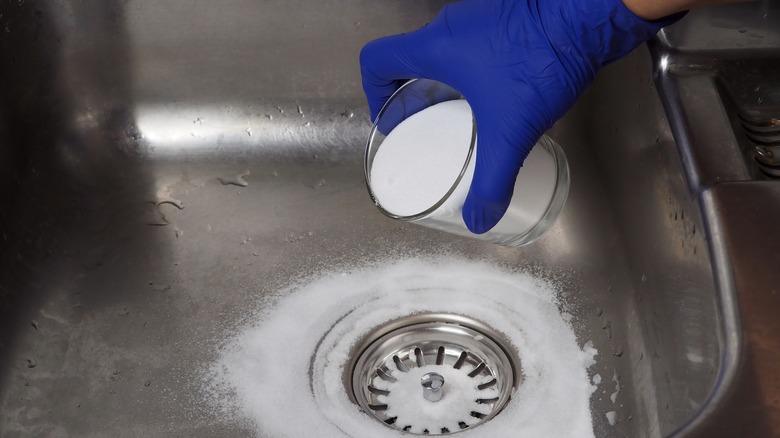 baking soda for cleaning