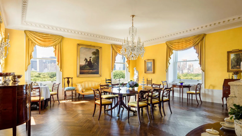 yellow dining room