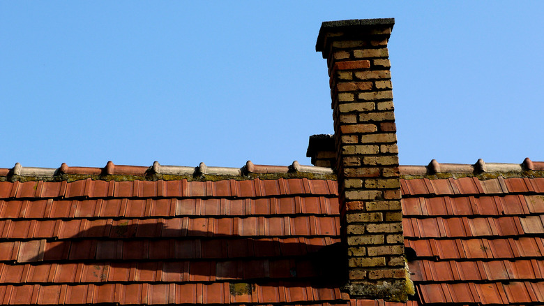 Leaning chimney