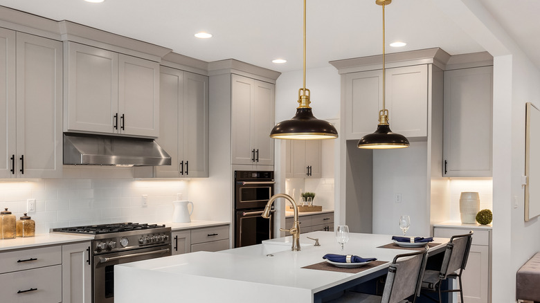 kitchen with pendant lighting