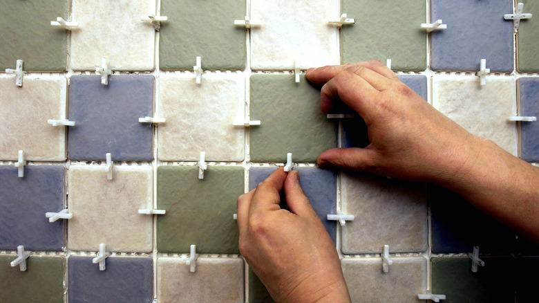 tile spacers on wall tiles