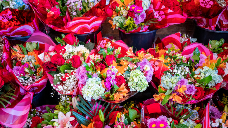 Bouquets of flowers in store 