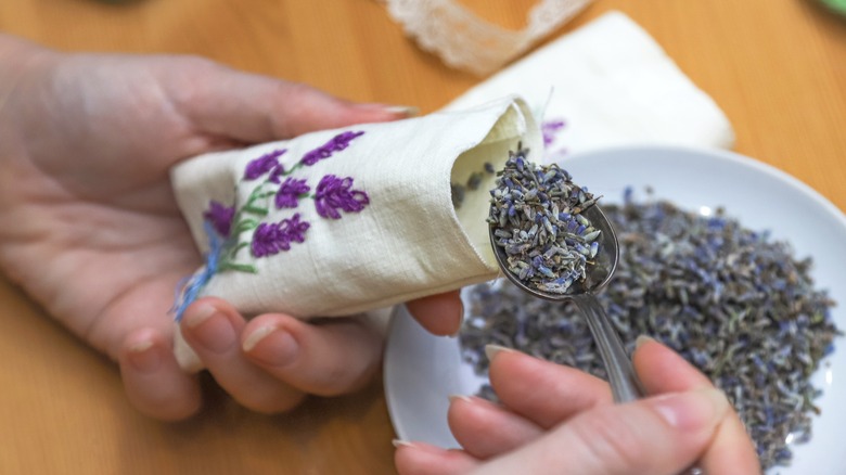 Making lavender sachets