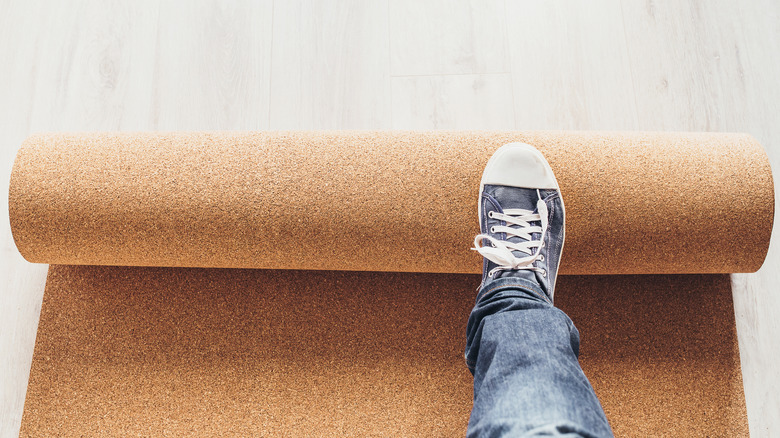 Laying cork flooring